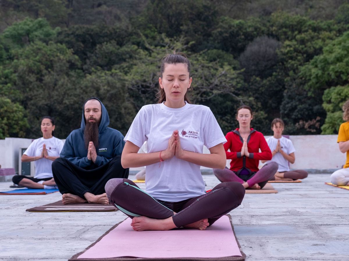 Gündoğumu Yogası